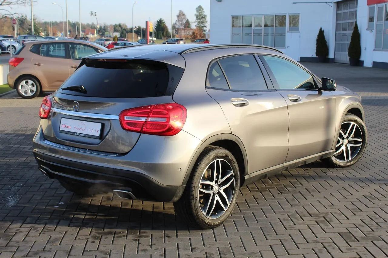 Mercedes-Benz GL-Klasse Urban Navi...  Image 5