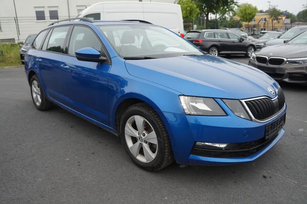 Skoda Octavia COMBI 1.4 TSI DSG AMBITION*NAVI*PDC* Image 3