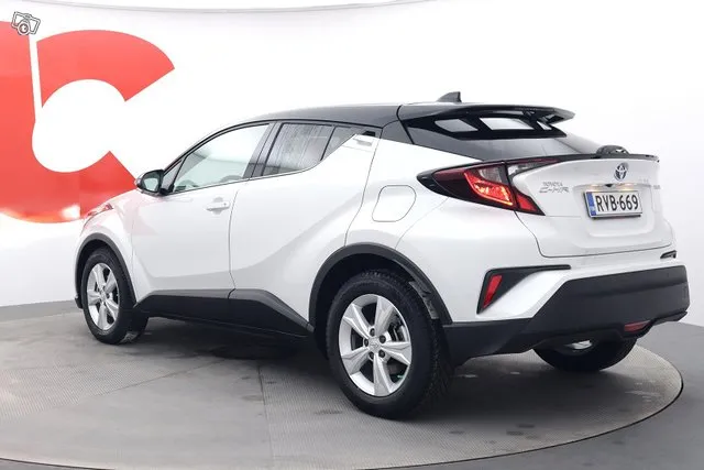 Toyota C-HR 1,8 Hybrid Intense Edition Image 3